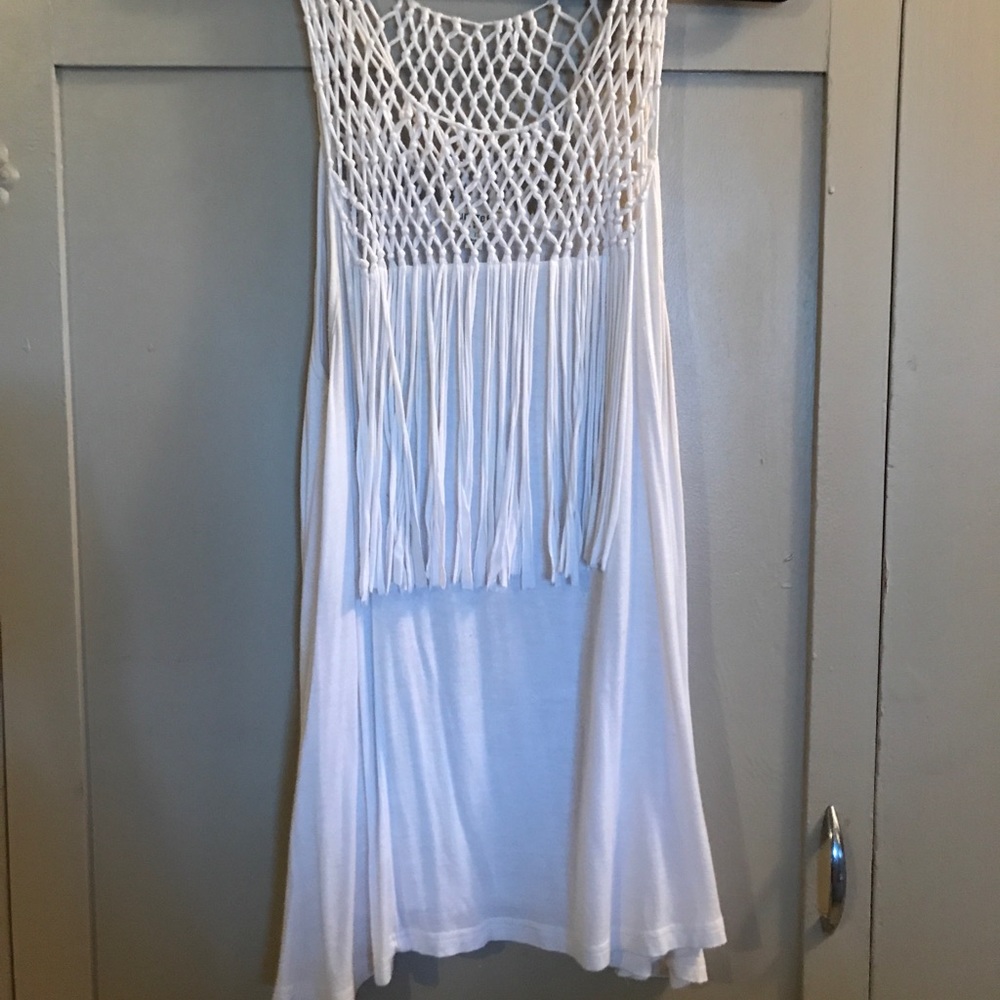 White fringe and bet tank top size L